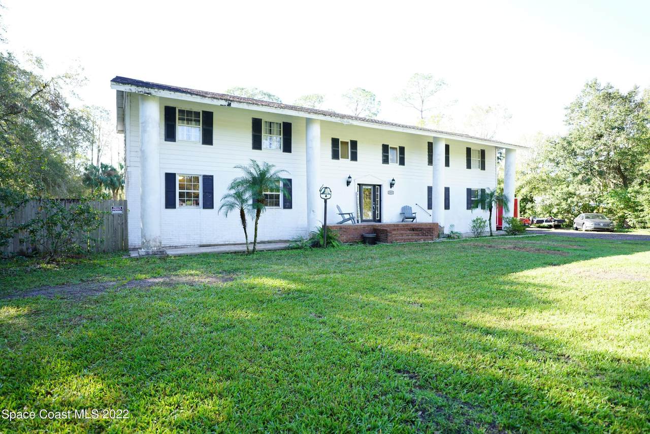 1935 Avocado Drive - Photo 1