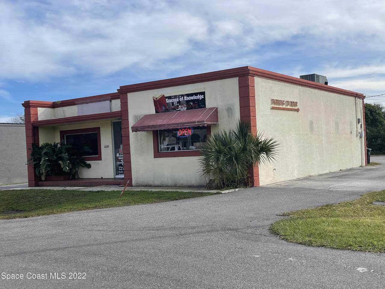 https://bt-photos.global.ssl.fastly.net/spacecoast/1280_boomver_1_955130-2.jpg