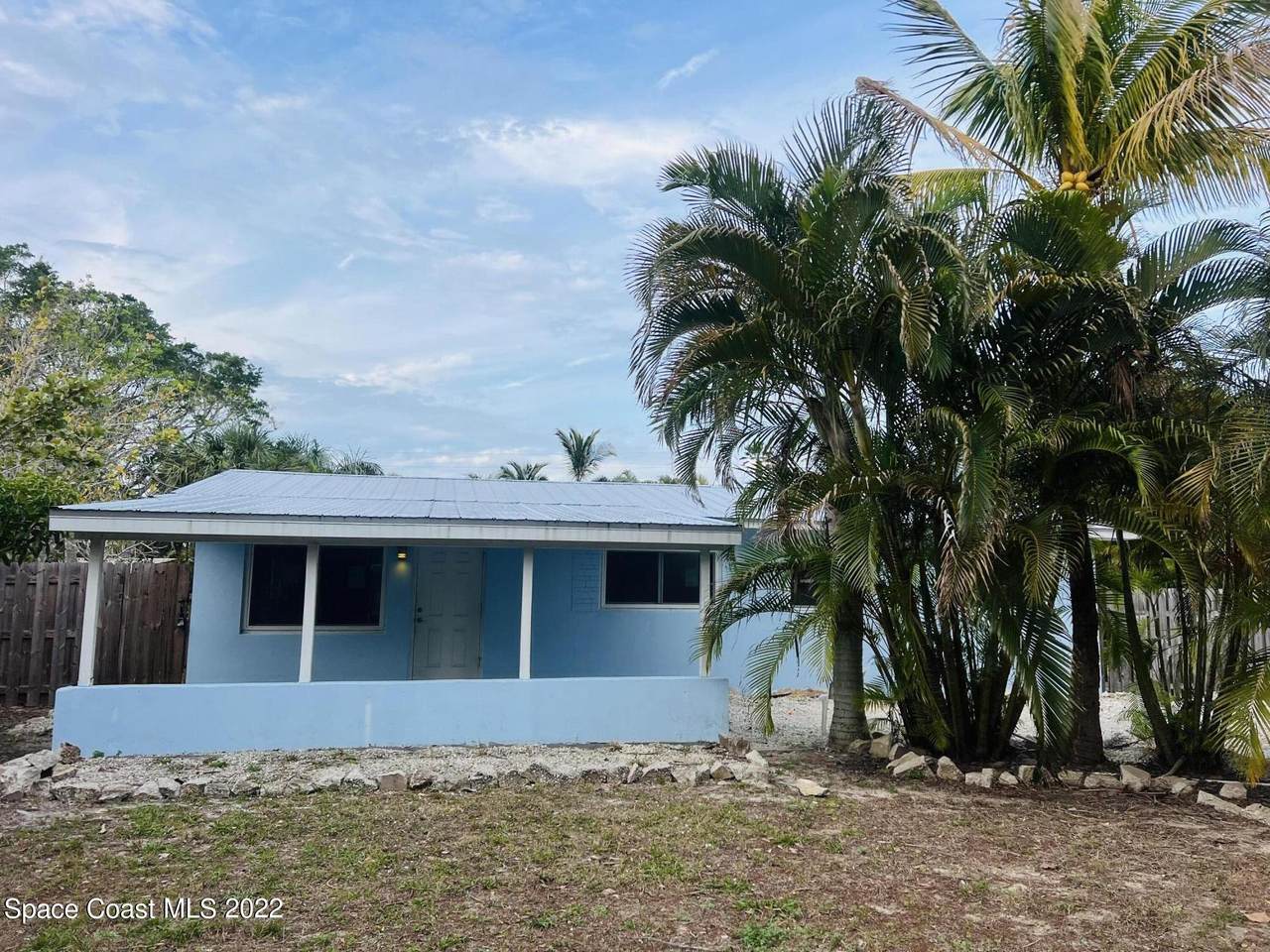302 5th Avenue - Photo 1