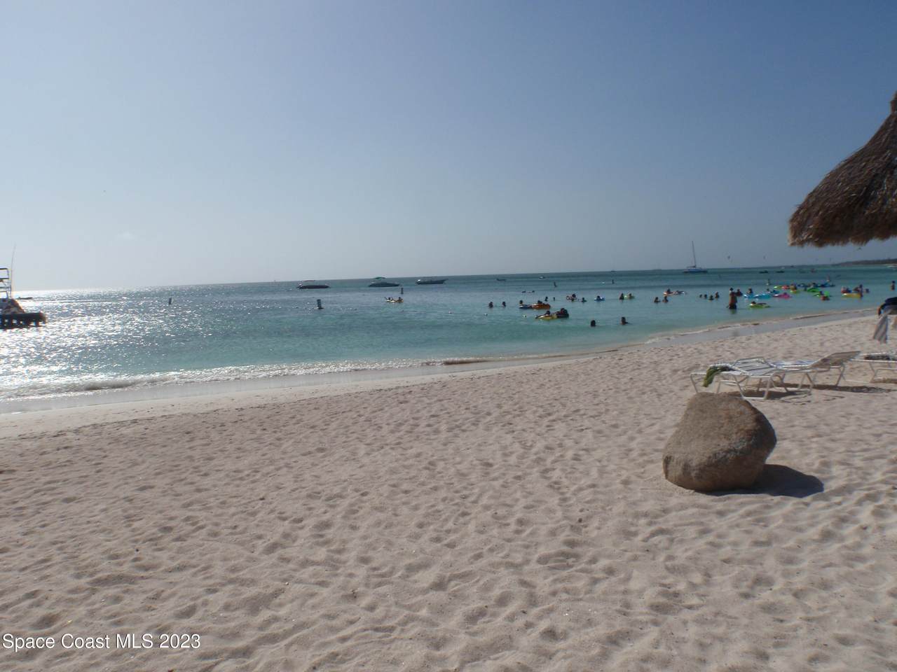 https://bt-photos.global.ssl.fastly.net/spacecoast/1280_boomver_1_979080-2.jpg