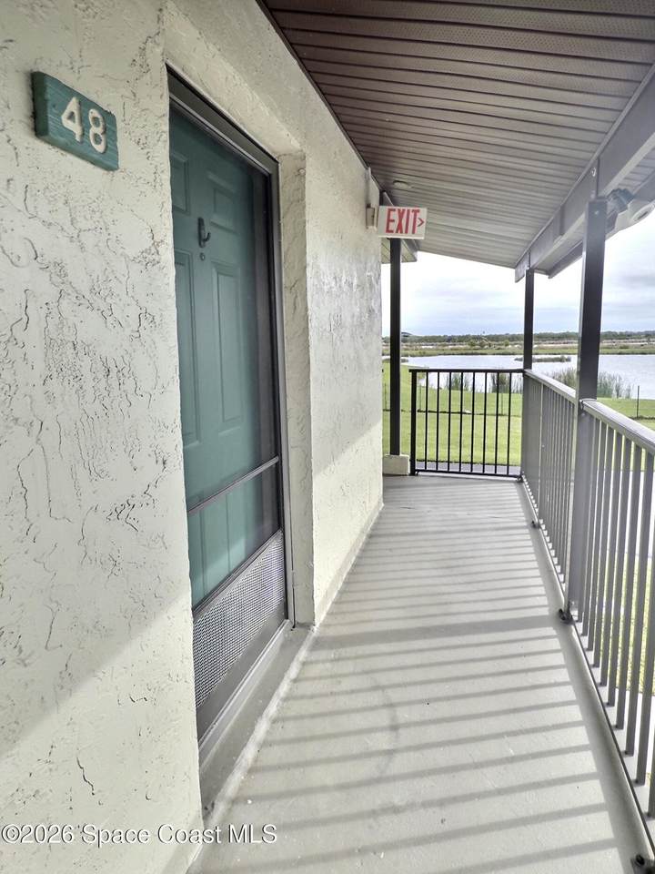 455 Catamaran Drive - Photo 1