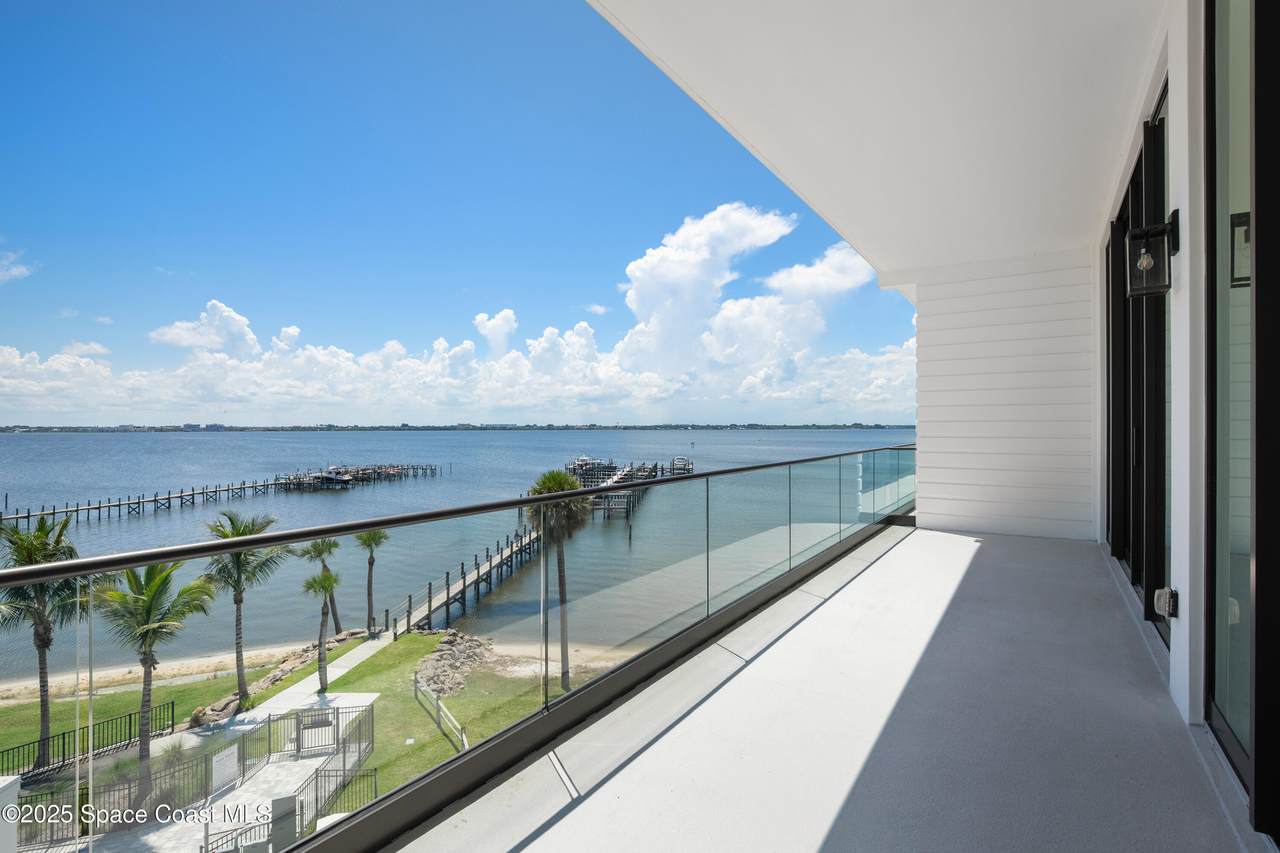 225 Strand Drive - Photo 1