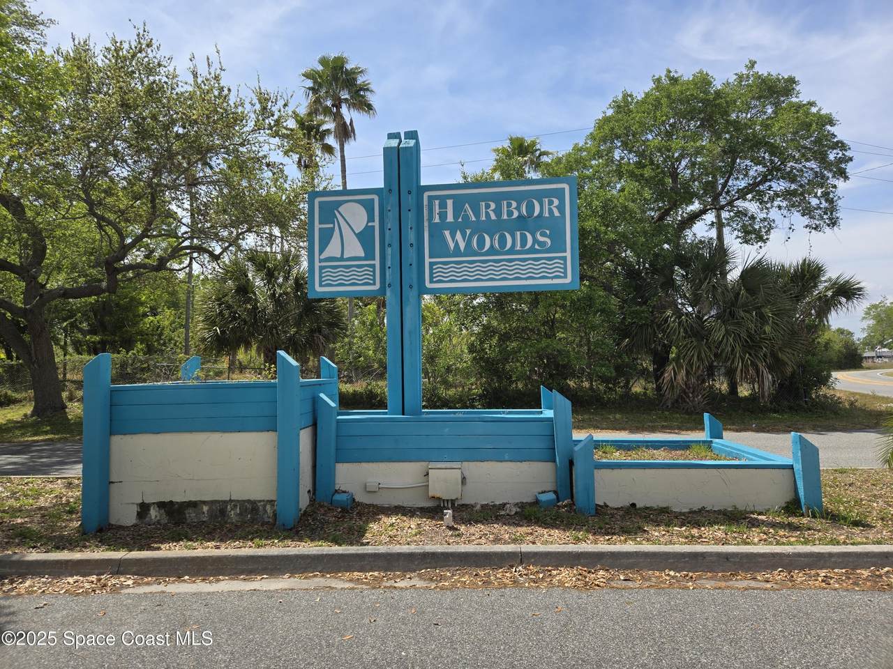 505 Landings Way - Photo 1
