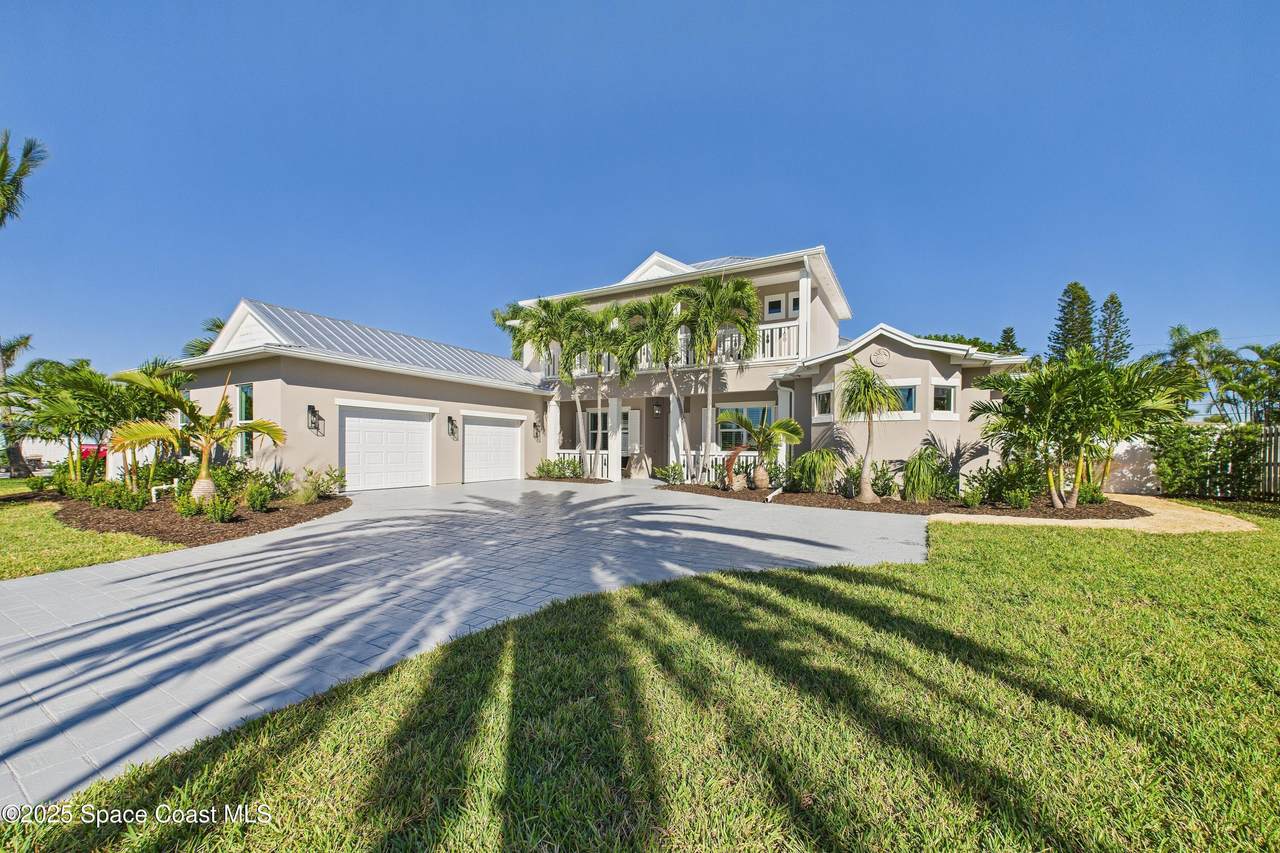 https://bt-photos.global.ssl.fastly.net/spacecoast/1280_boomver_2_1062092-2.jpg