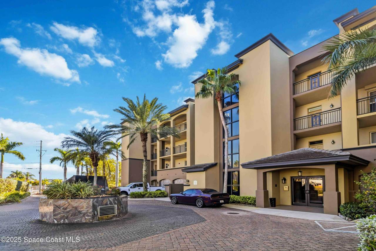 https://bt-photos.global.ssl.fastly.net/spacecoast/1280_boomver_2_1062428-2.jpg