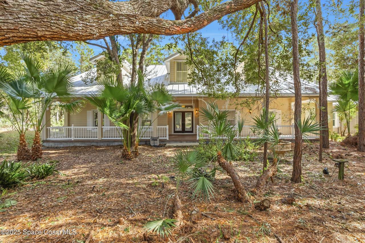 5430 Amy Way - Photo 1
