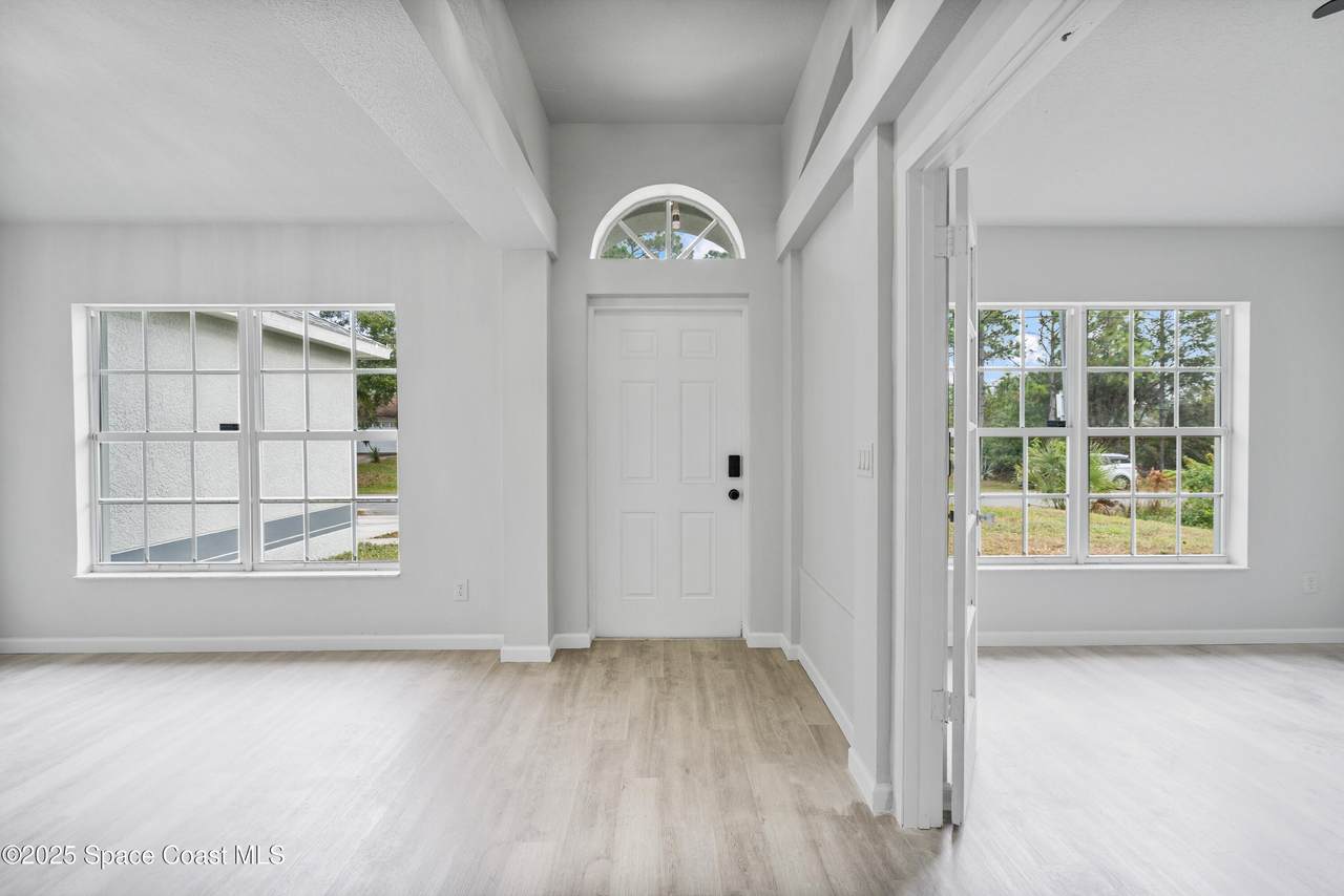 2744 Tolman Avenue - Photo 1