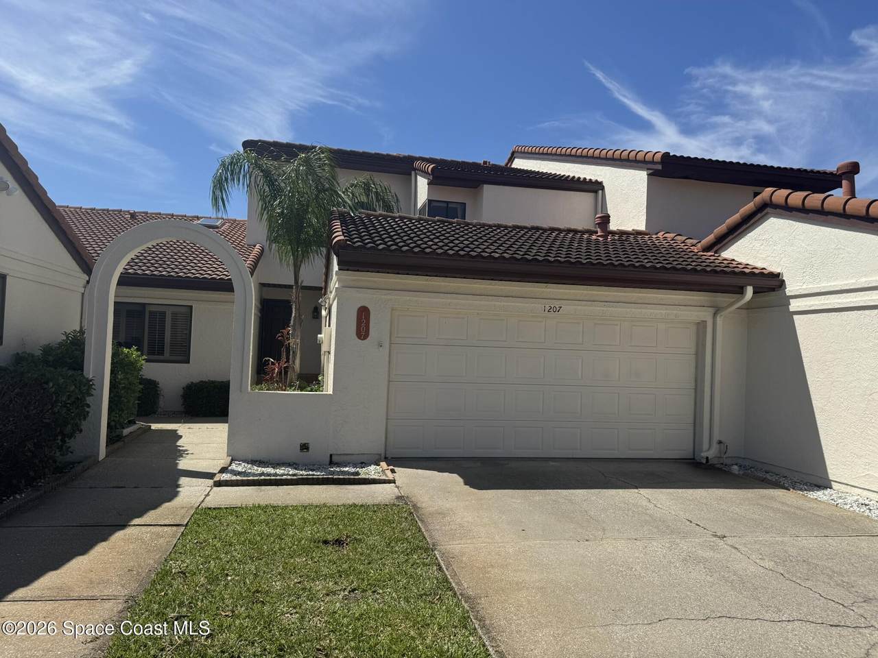1207 Parkside Place - Photo 1