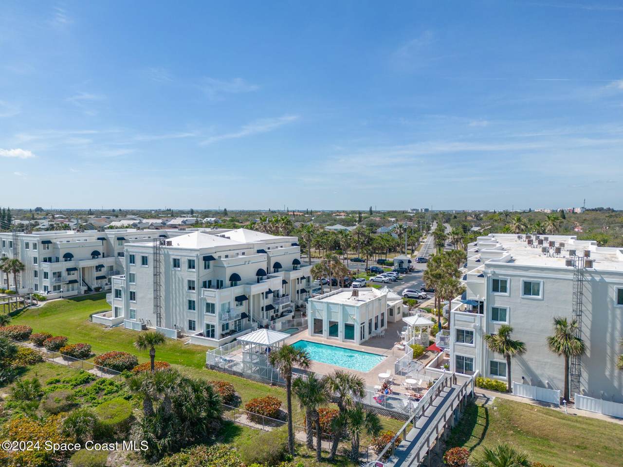 https://bt-photos.global.ssl.fastly.net/spacecoast/1280_boomver_2_1065225-2.jpg