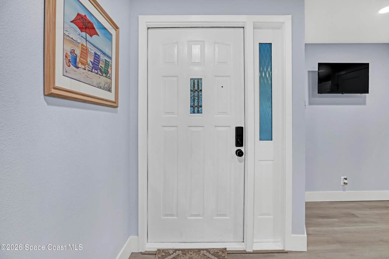 https://bt-photos.global.ssl.fastly.net/spacecoast/1280_boomver_2_1065584-2.jpg