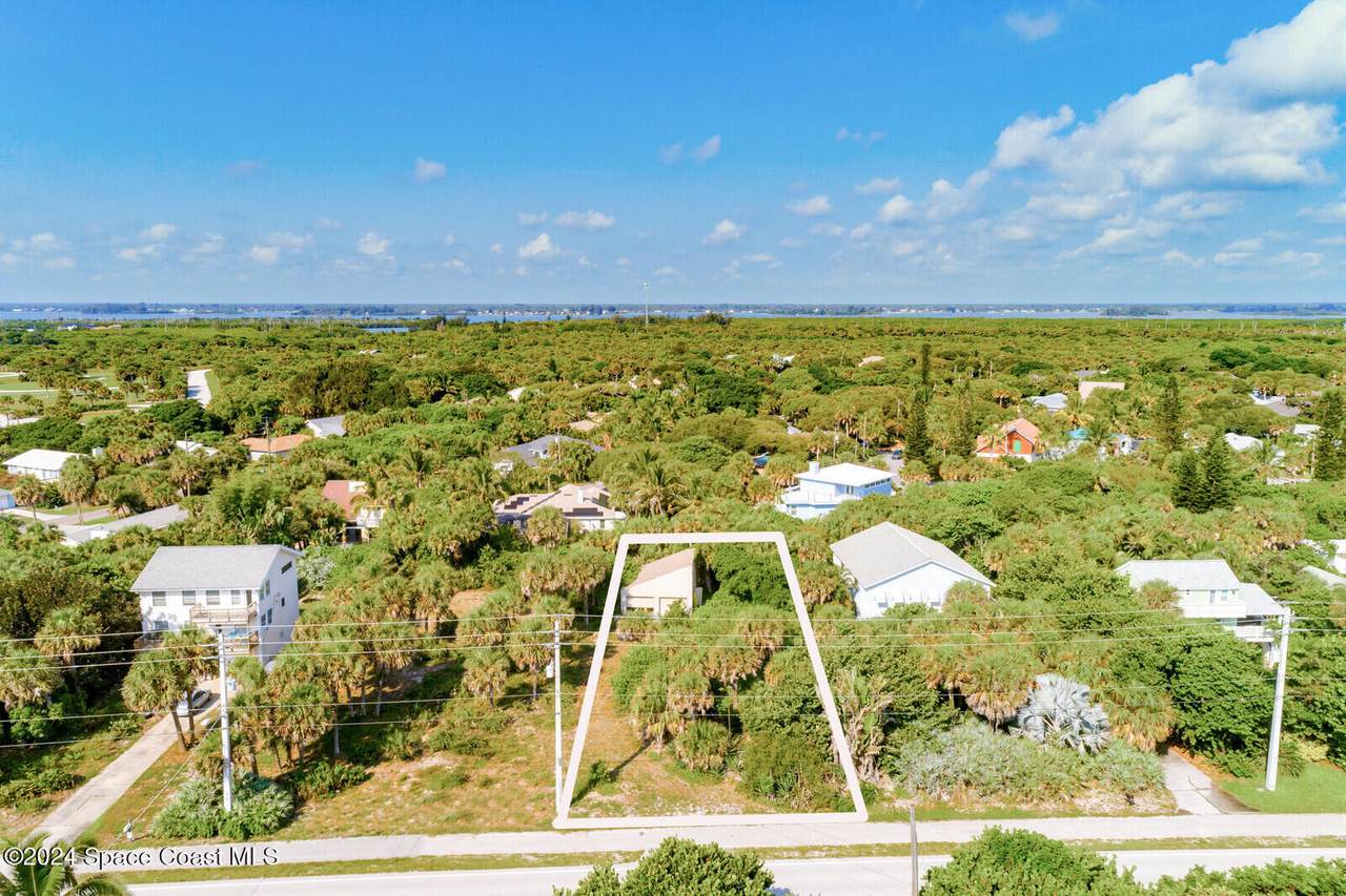 https://bt-photos.global.ssl.fastly.net/spacecoast/1280_boomver_2_1066070-2.jpg