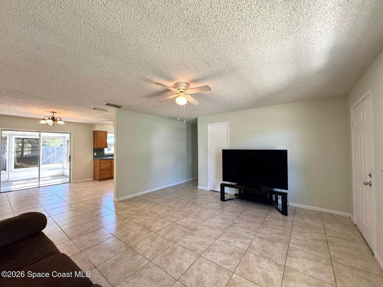 https://bt-photos.global.ssl.fastly.net/spacecoast/1280_boomver_2_1066722-2.jpg