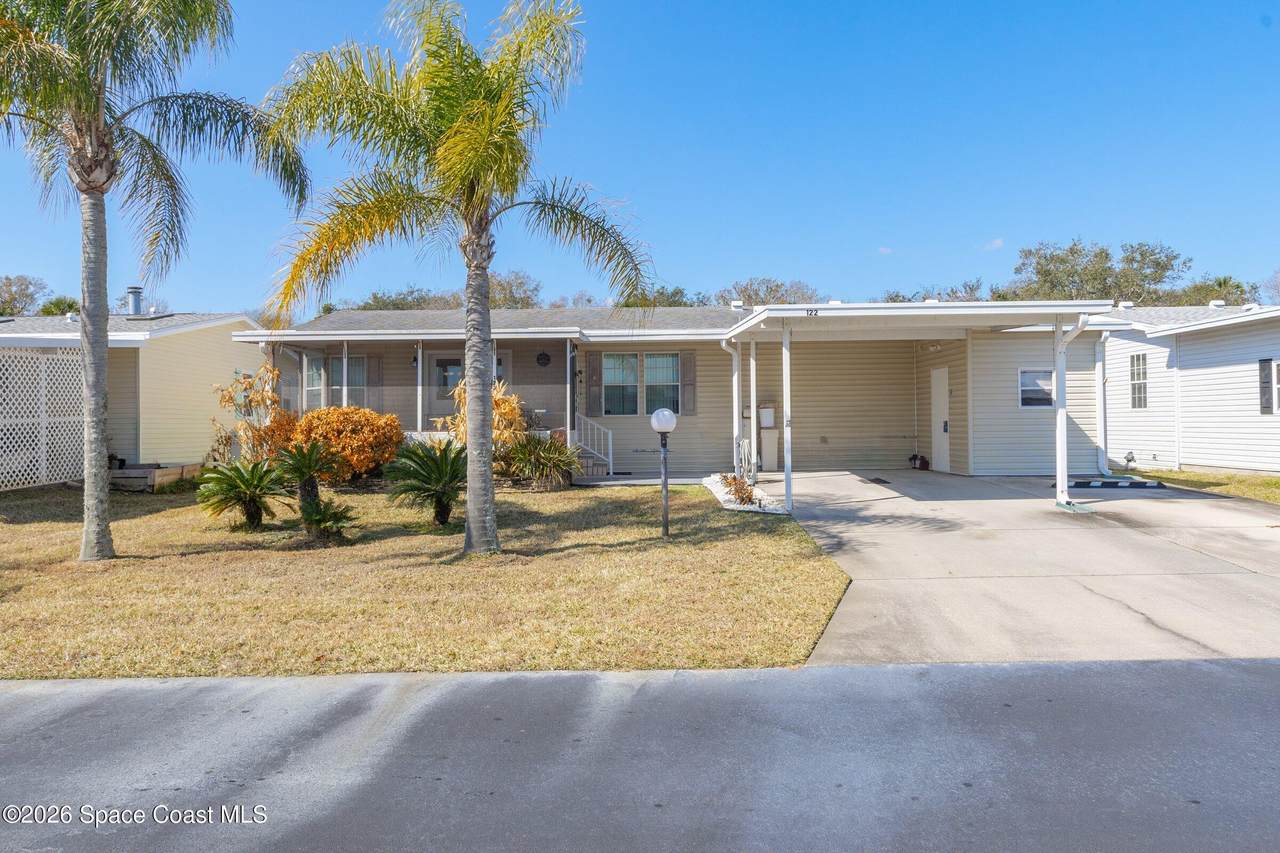 122 Scenic Drive - Photo 1