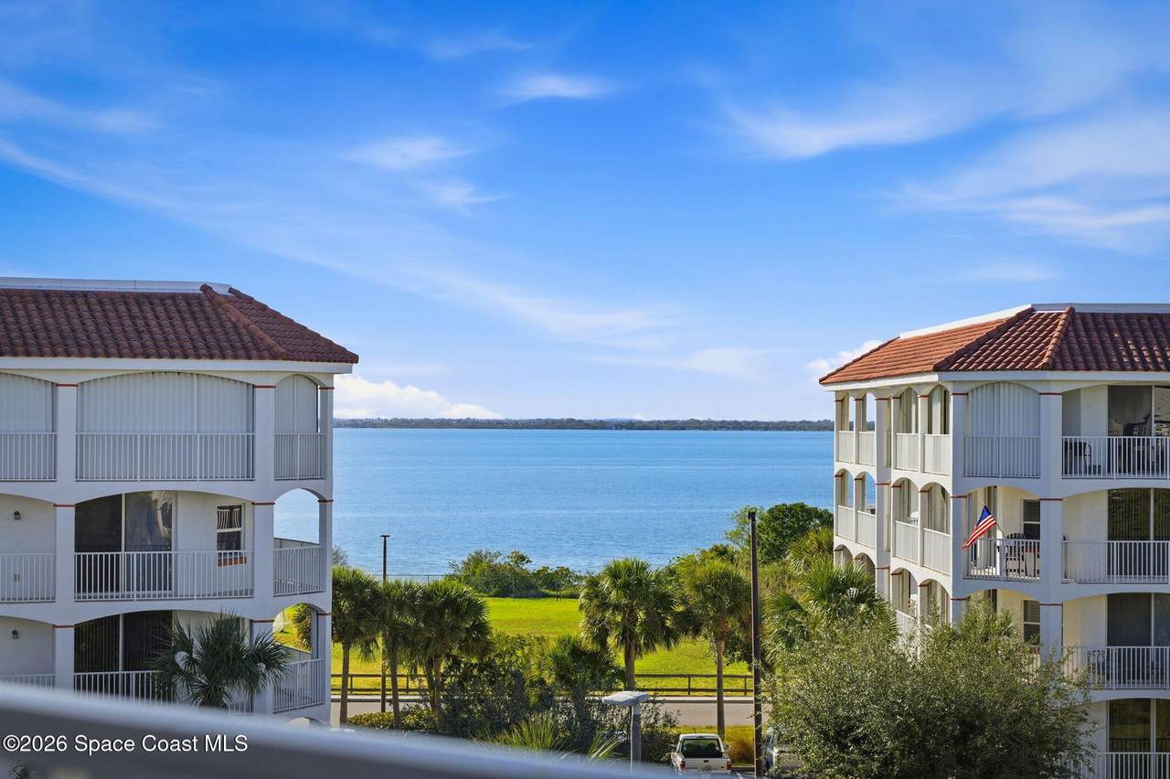 https://bt-photos.global.ssl.fastly.net/spacecoast/1280_boomver_2_1067750-2.jpg