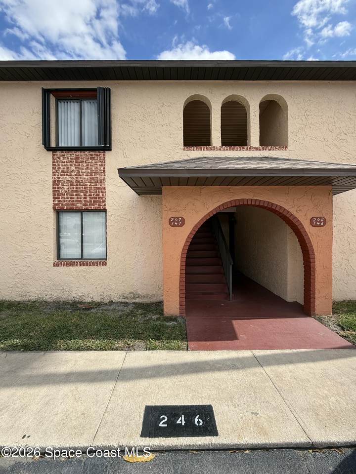 247 San Juan Circle - Photo 1