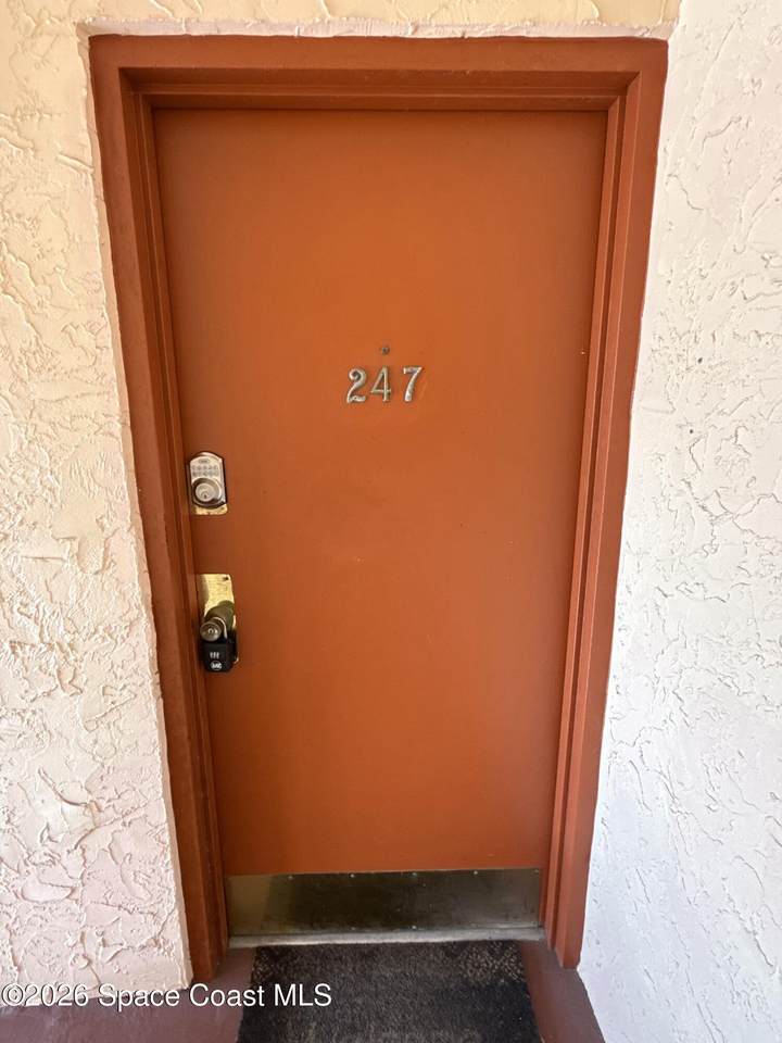 https://bt-photos.global.ssl.fastly.net/spacecoast/1280_boomver_2_1068048-2.jpg