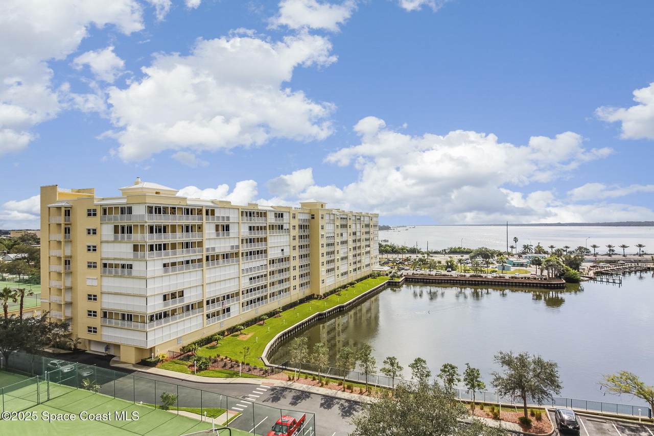 134 Starboard Lane - Photo 1