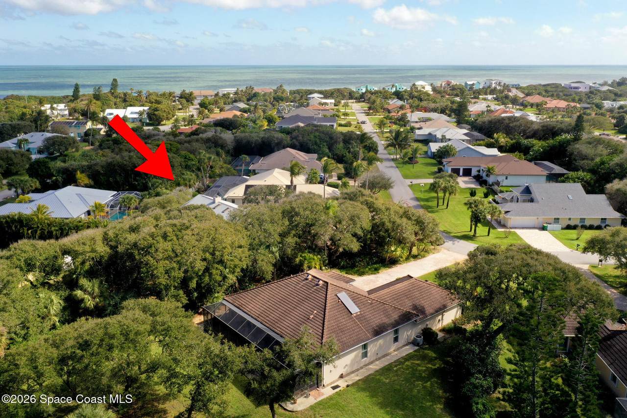 https://bt-photos.global.ssl.fastly.net/spacecoast/1280_boomver_2_1068393-2.jpg