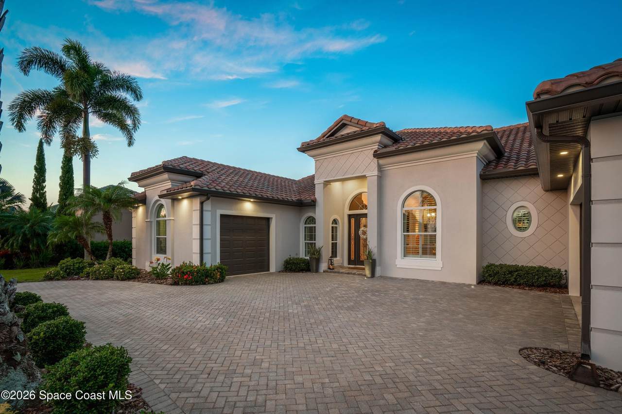 https://bt-photos.global.ssl.fastly.net/spacecoast/1280_boomver_2_1070289-2.jpg