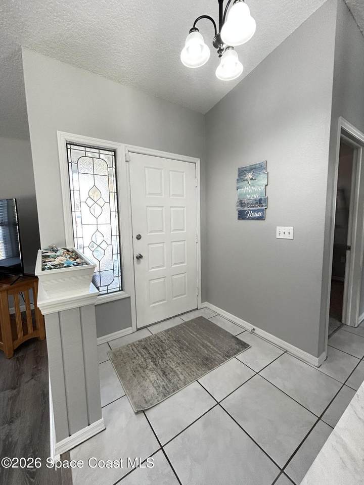https://bt-photos.global.ssl.fastly.net/spacecoast/orig_boomver_3_1070808-2.jpg