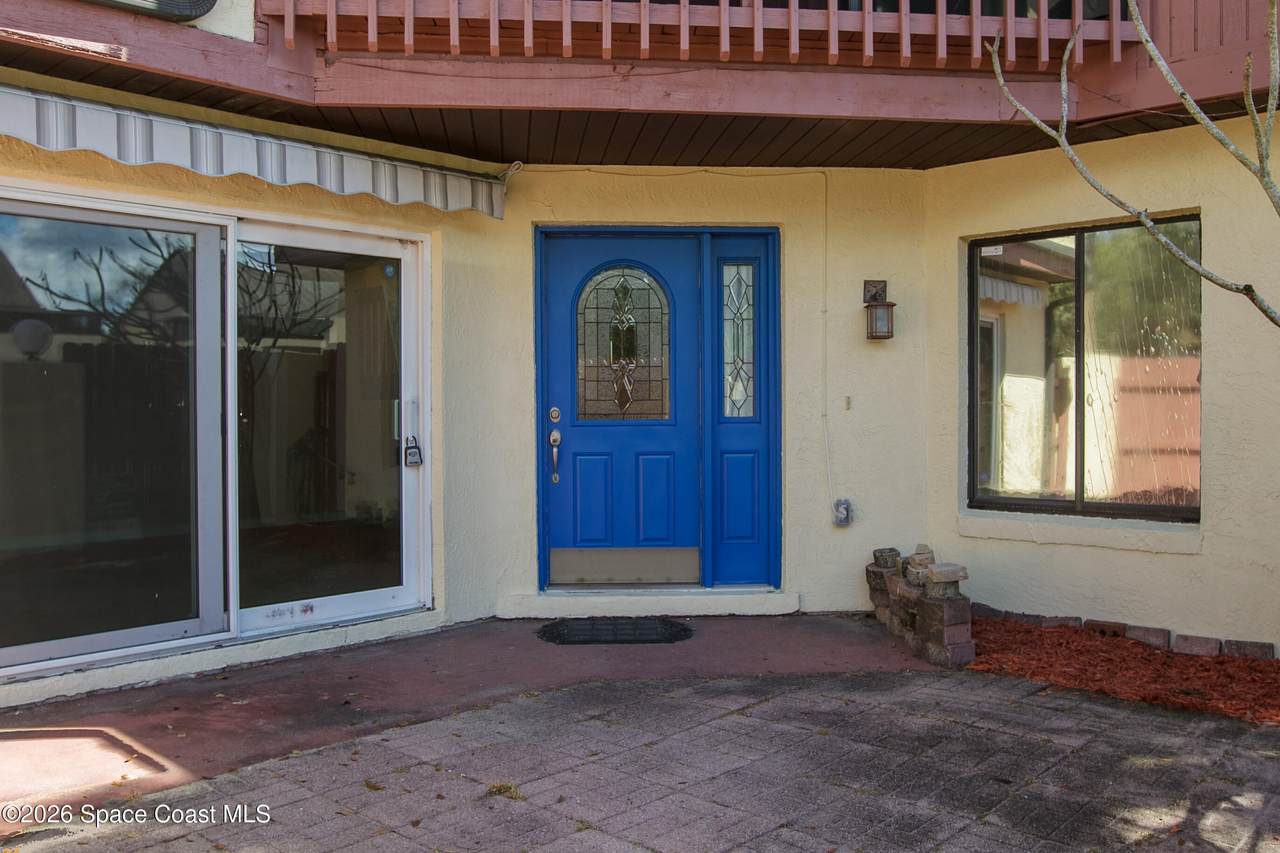 2551 Park Avenue - Photo 1