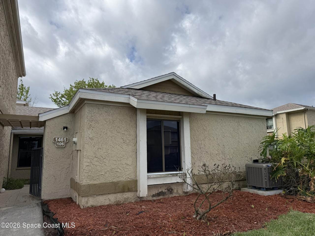 1461 Sheafe Avenue - Photo 1