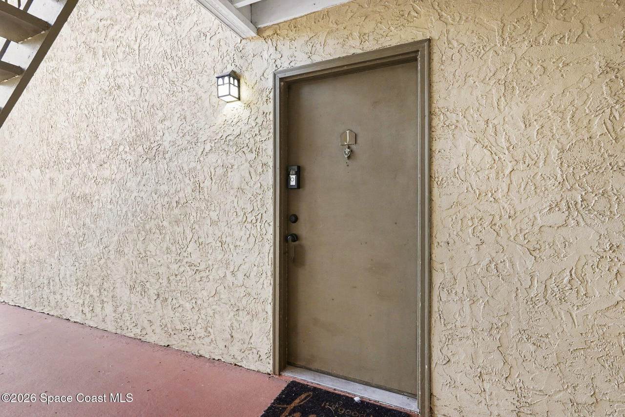https://bt-photos.global.ssl.fastly.net/spacecoast/1280_boomver_2_1071080-2.jpg