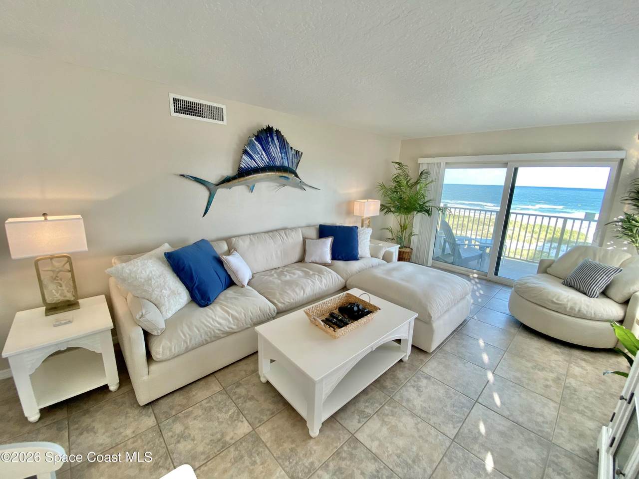 https://bt-photos.global.ssl.fastly.net/spacecoast/1280_boomver_2_1071932-2.jpg