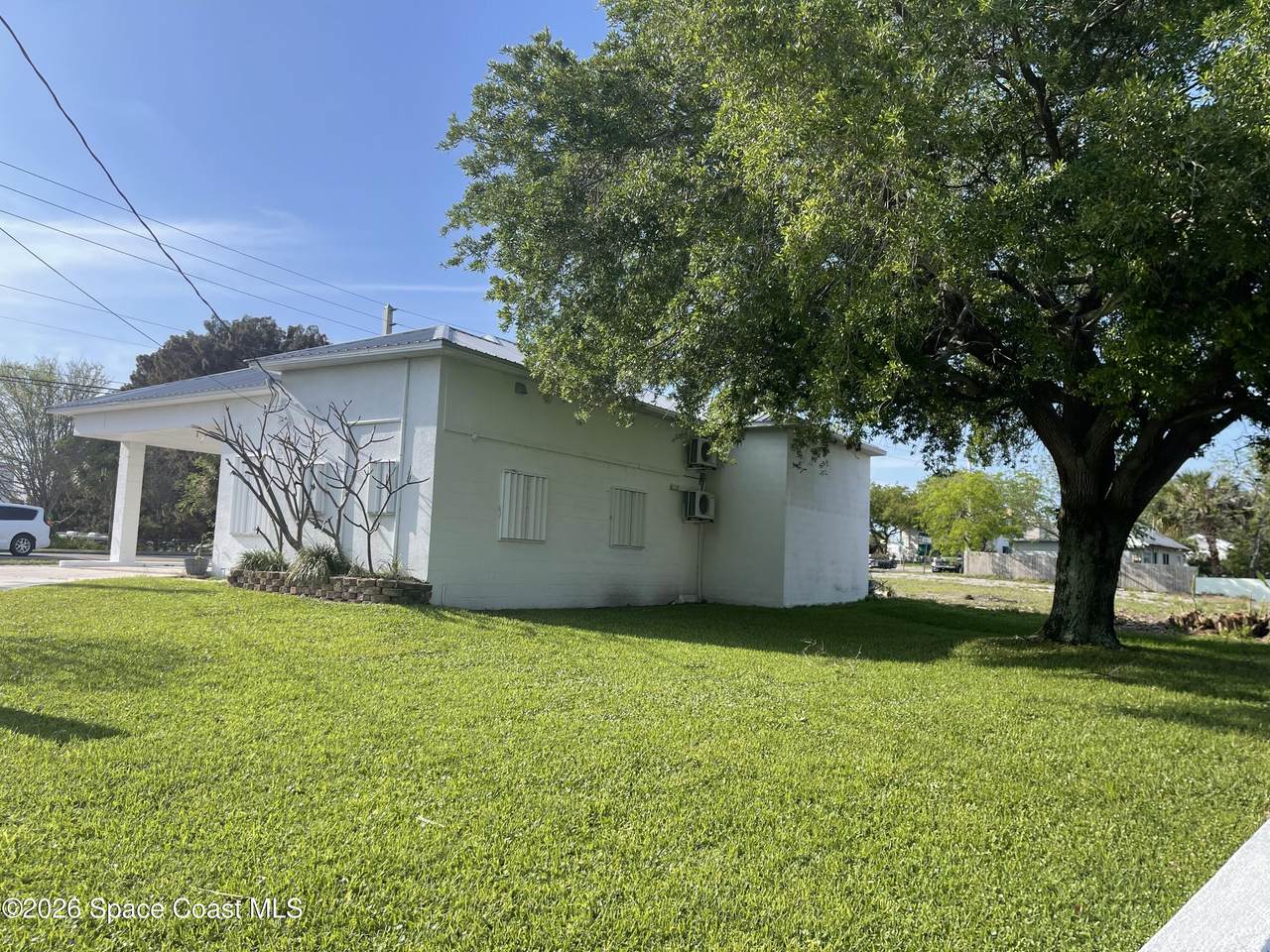 606 Forrest Avenue - Photo 1