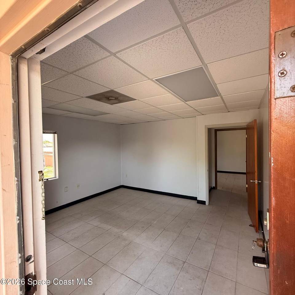 https://bt-photos.global.ssl.fastly.net/spacecoast/1280_boomver_2_1072476-2.jpg