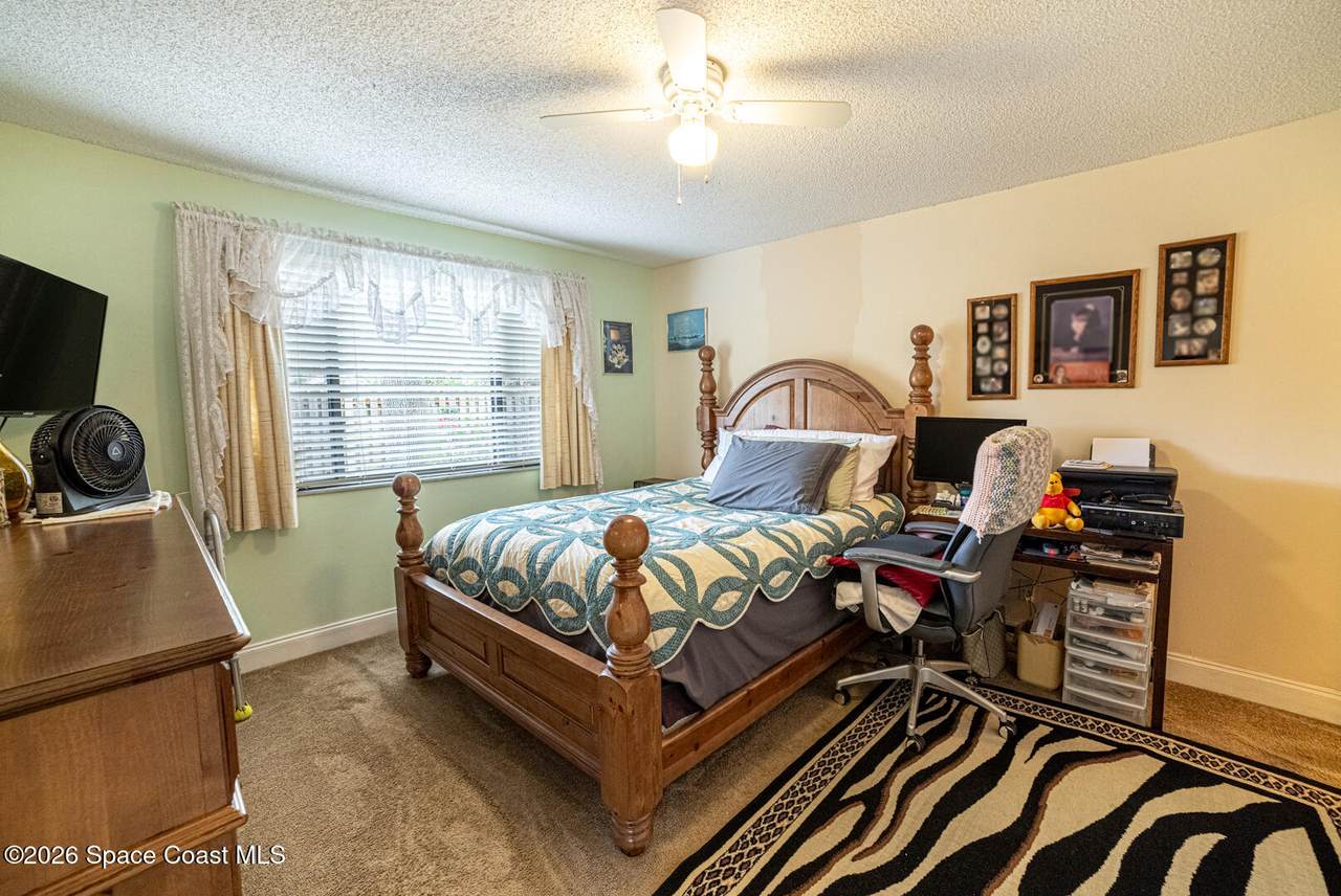 https://bt-photos.global.ssl.fastly.net/spacecoast/orig_boomver_2_1074165-2.jpg
