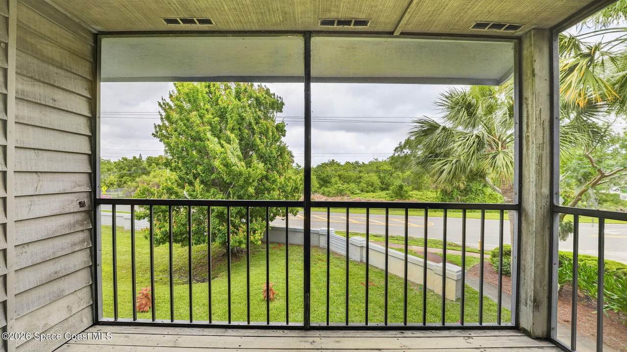 https://bt-photos.global.ssl.fastly.net/spacecoast/1280_boomver_2_1074637-2.jpg