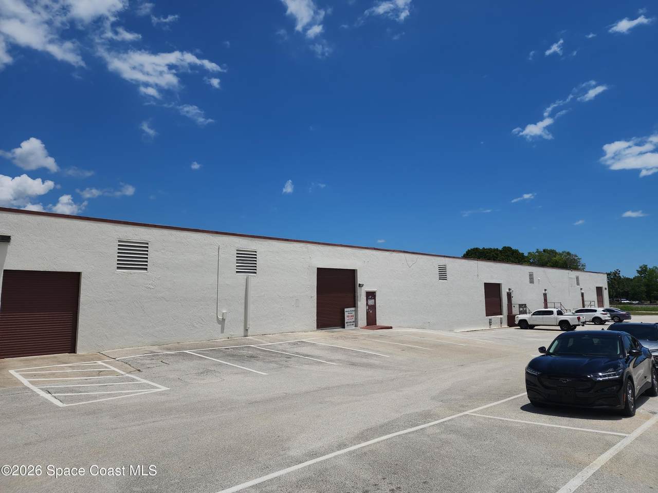 3290 Suntree Boulevard - Photo 1