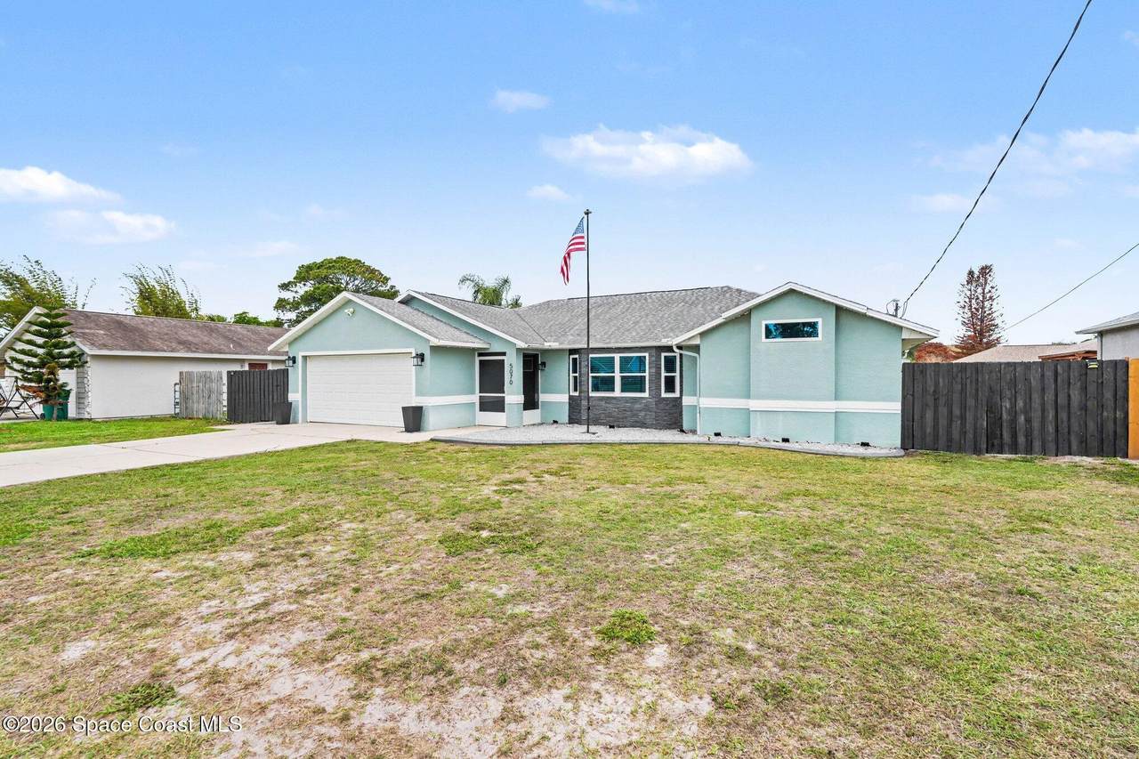 https://bt-photos.global.ssl.fastly.net/spacecoast/1280_boomver_1_1075260-2.jpg
