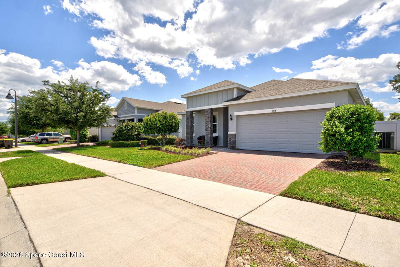 https://bt-photos.global.ssl.fastly.net/spacecoast/1280_boomver_2_1075448-2.jpg