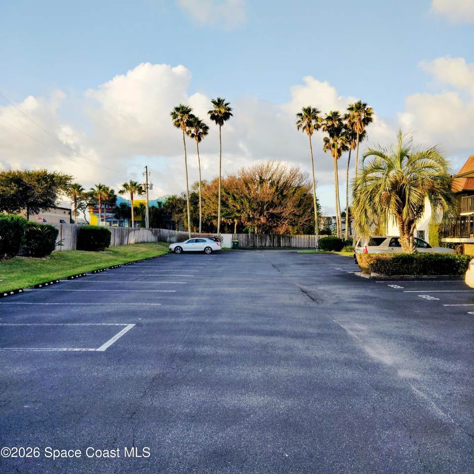 https://bt-photos.global.ssl.fastly.net/spacecoast/1280_boomver_1_1075951-2.jpg