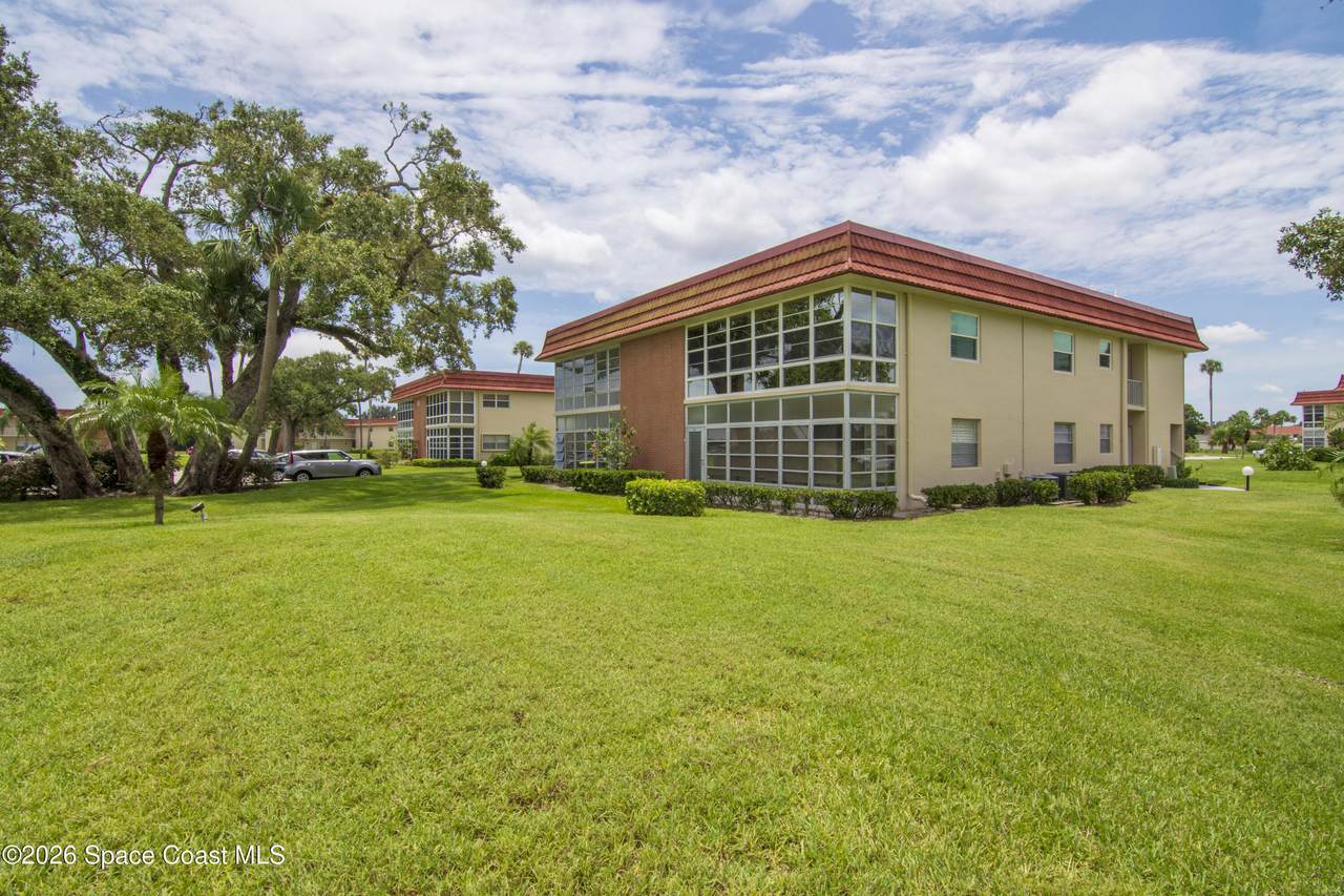 61 Woodland Drive - Photo 1