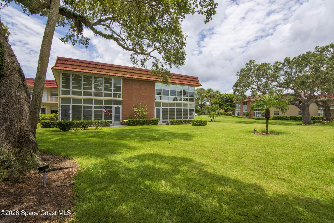 https://bt-photos.global.ssl.fastly.net/spacecoast/1280_boomver_2_1078182-2.jpg