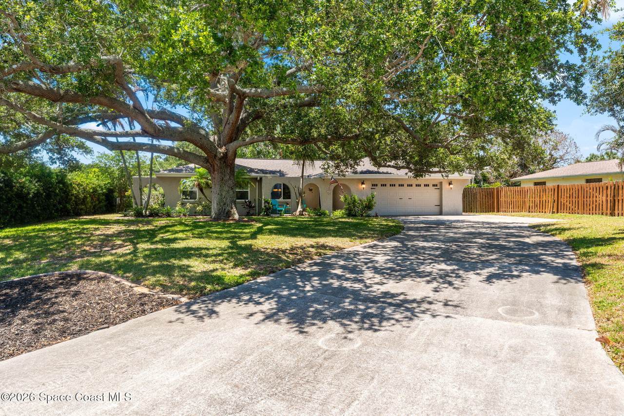 1245 Leslie Drive - Photo 1