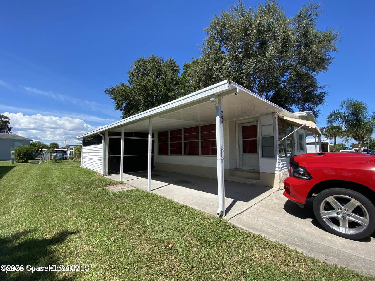 https://bt-photos.global.ssl.fastly.net/spacecoast/1280_boomver_2_1080185-2.jpg