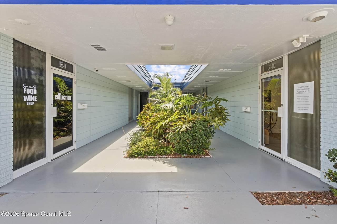 https://bt-photos.global.ssl.fastly.net/spacecoast/1280_boomver_2_1080412-2.jpg