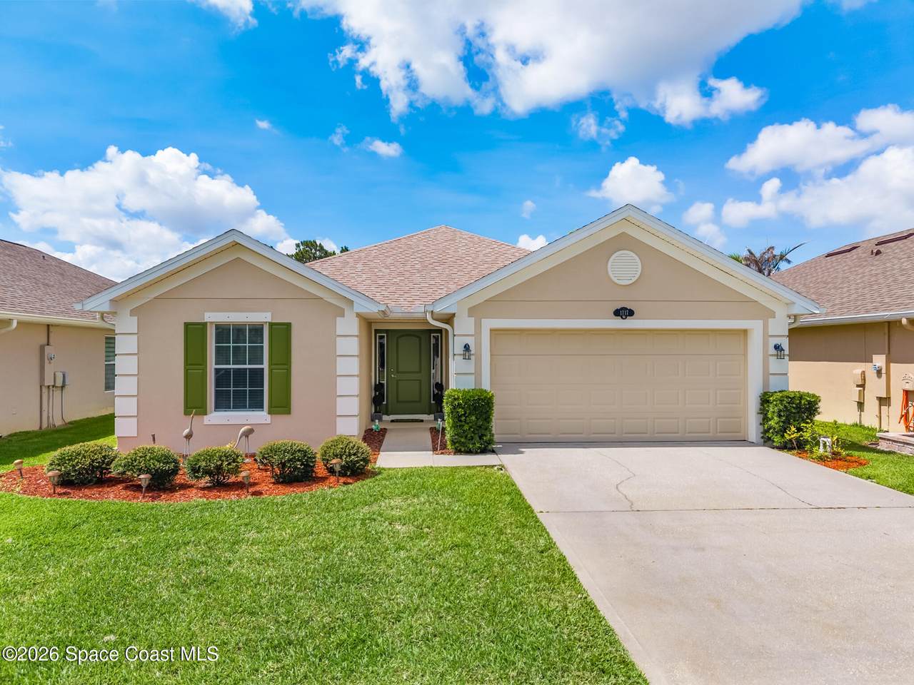 https://bt-photos.global.ssl.fastly.net/spacecoast/1280_boomver_2_1080444-2.jpg