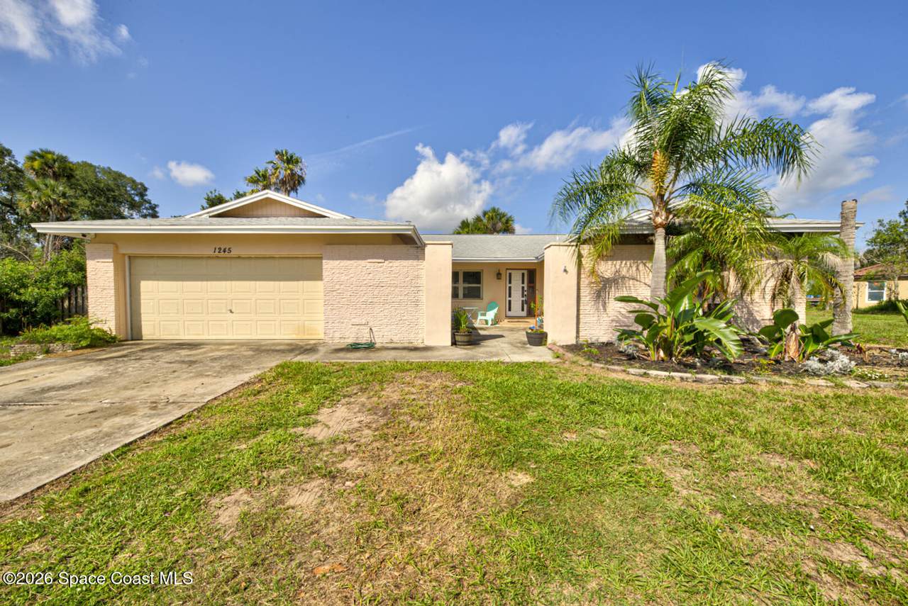 1245 La Brea Avenue - Photo 1