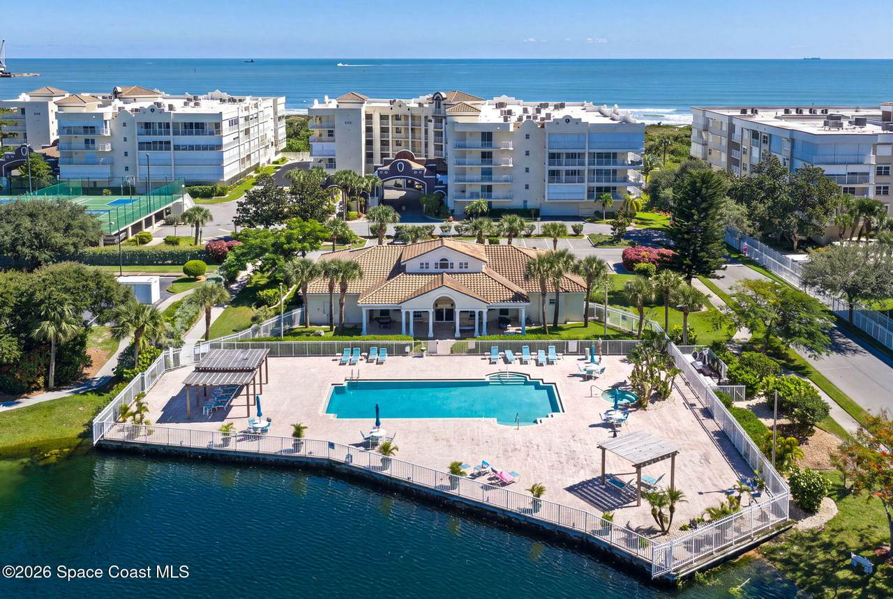 https://bt-photos.global.ssl.fastly.net/spacecoast/1280_boomver_1_1081810-2.jpg