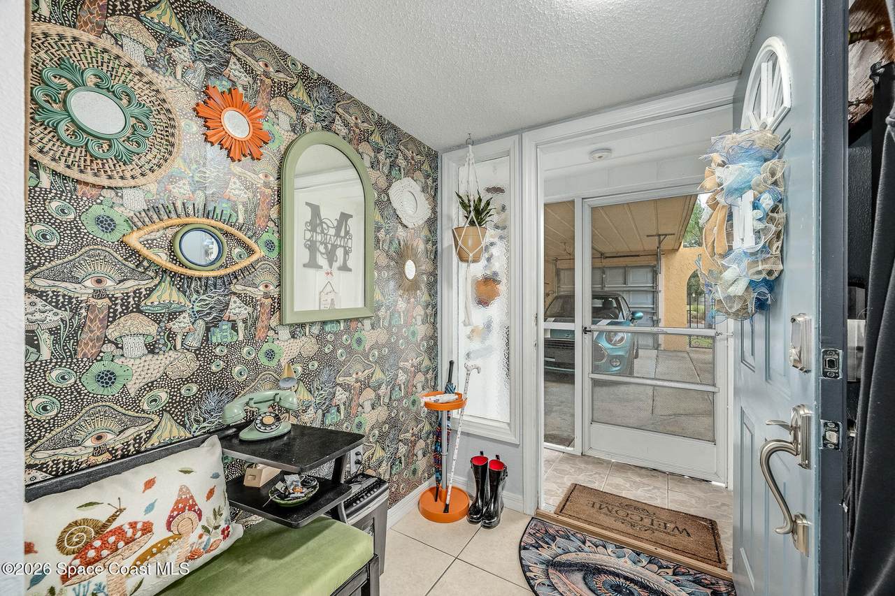 https://bt-photos.global.ssl.fastly.net/spacecoast/1280_boomver_2_1082307-2.jpg