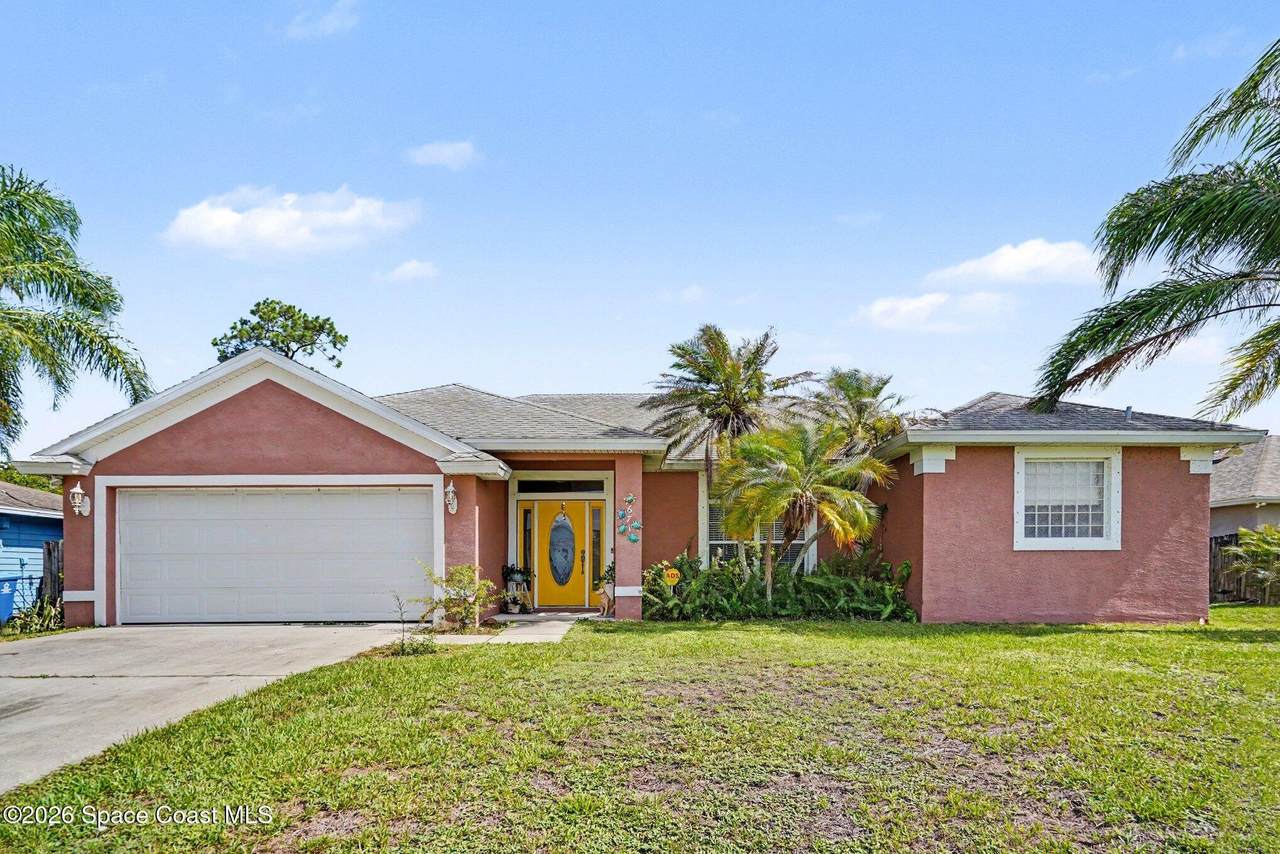 671 Americana Boulevard - Photo 1