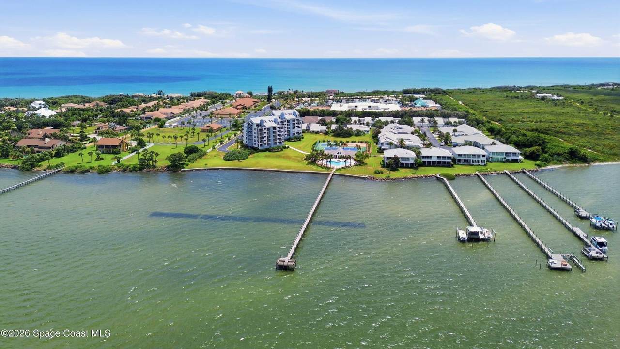 https://bt-photos.global.ssl.fastly.net/spacecoast/1280_boomver_2_1083825-2.jpg