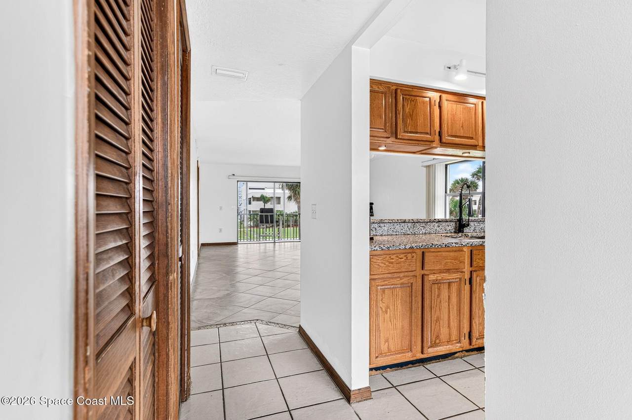https://bt-photos.global.ssl.fastly.net/spacecoast/1280_boomver_2_1084390-2.jpg
