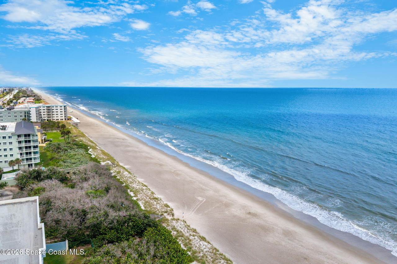 https://bt-photos.global.ssl.fastly.net/spacecoast/1280_boomver_2_1084697-2.jpg