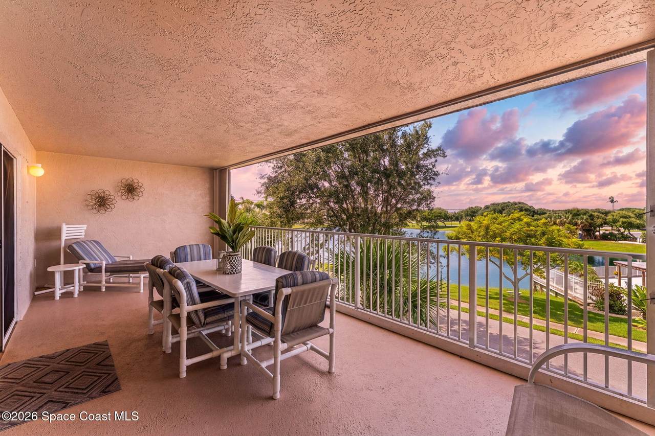 604 Shorewood Drive - Photo 1